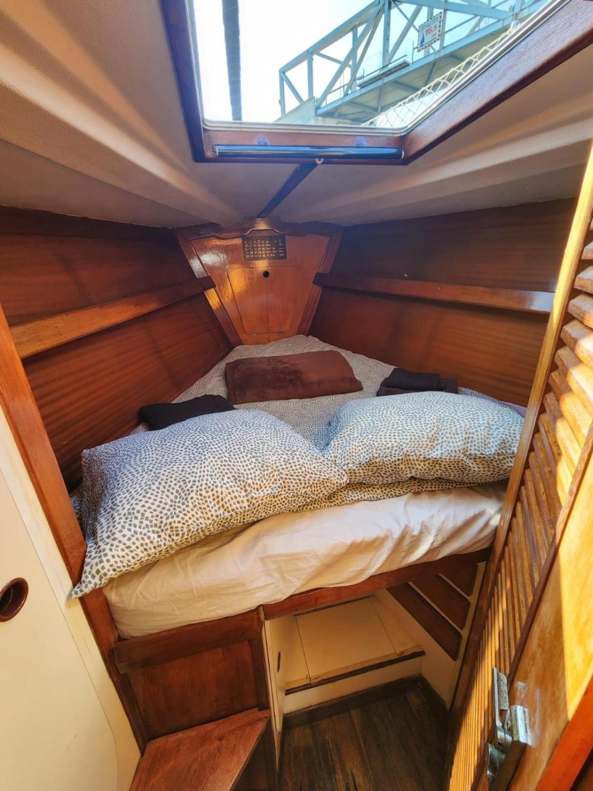 Sailboat Home Barcelona Exterior photo